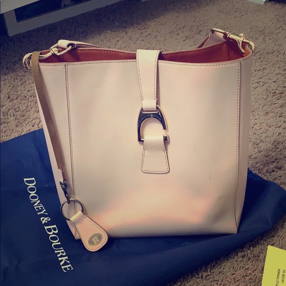 dooney and bourke saffiano ashby